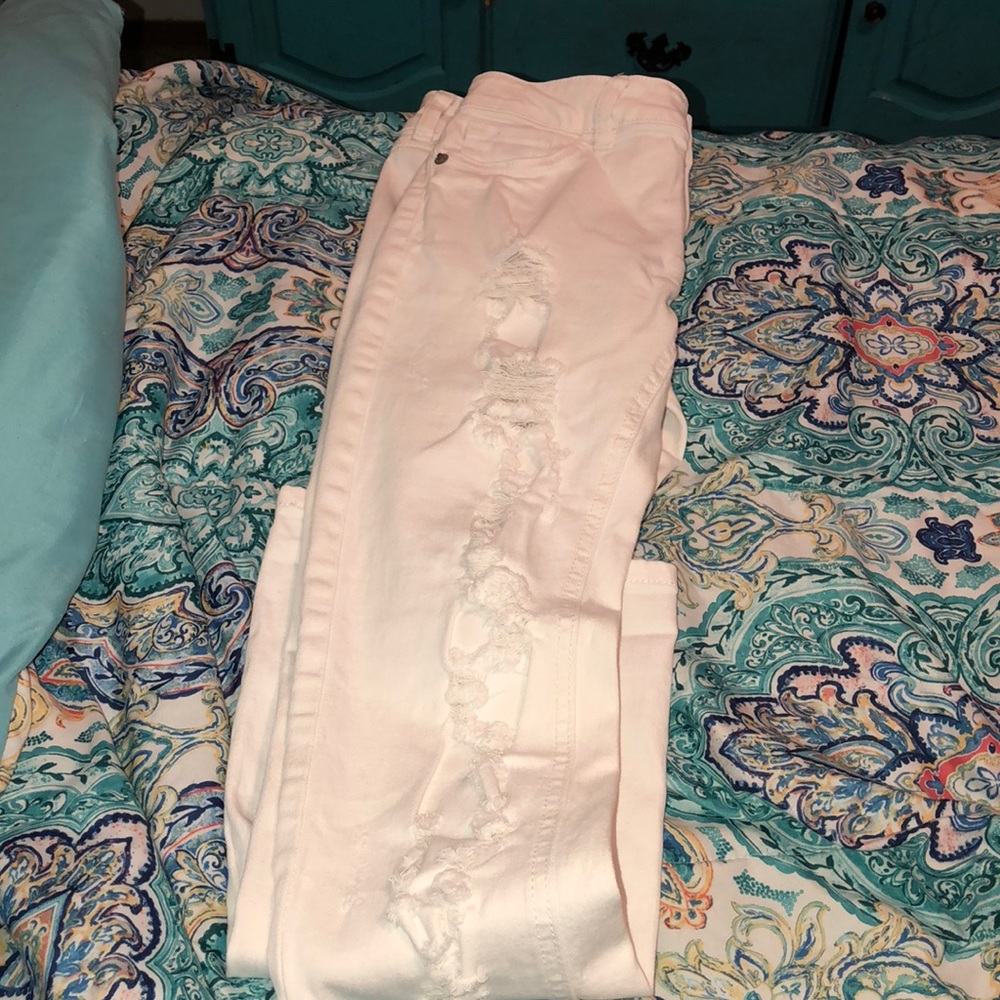 Rue 21 Cropped jeans with holes